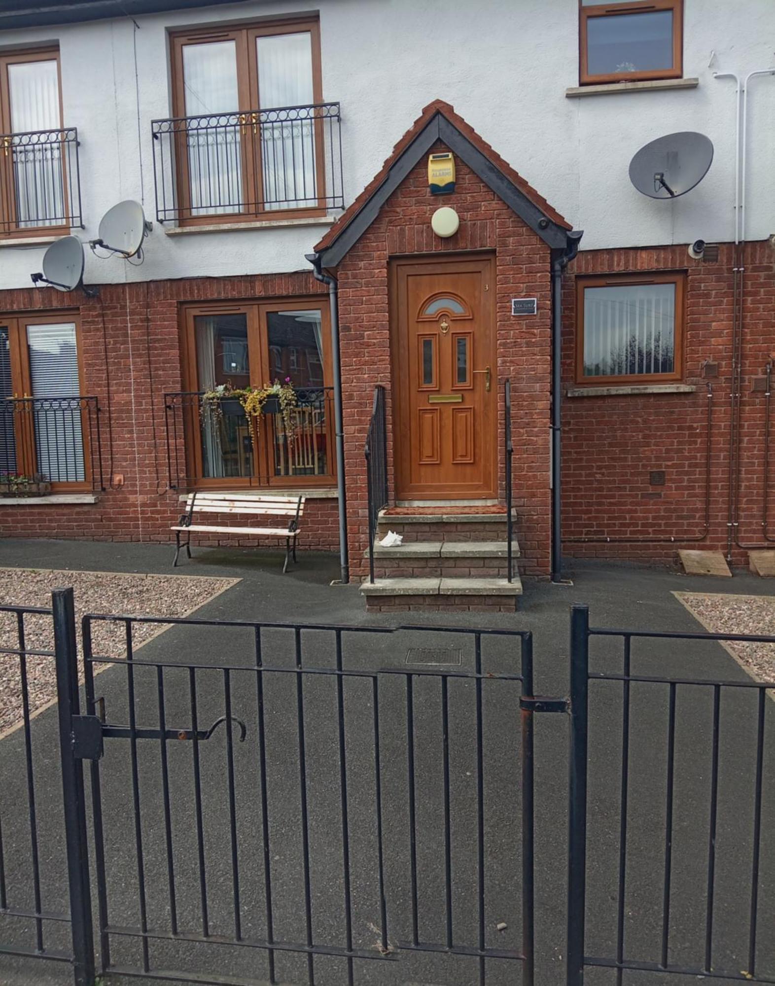 Ferienwohnung Sea Surf Bangor  Exterior foto