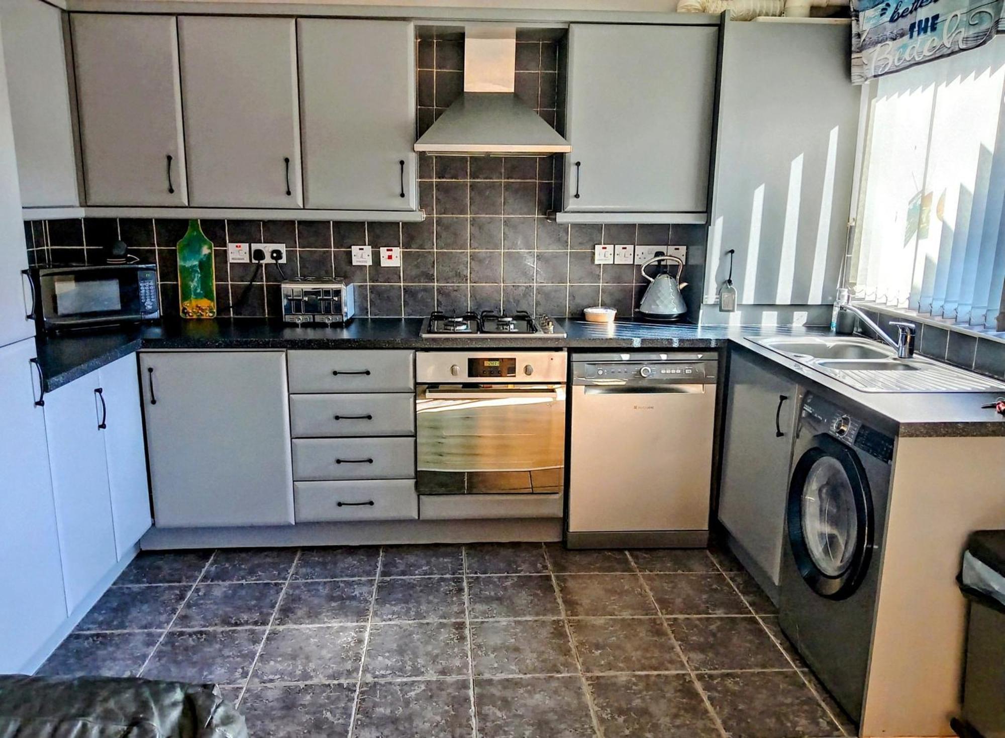 Ferienwohnung Sea Surf Bangor  Exterior foto